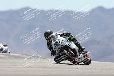 media/Apr-20-2025-CVMA (Sun) [[39090e8767]]/Race 9-Formula LW Twins Shootout/